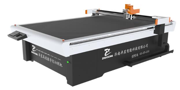 對(duì)于裁剪pvc軟玻璃桌布來(lái)說(shuō)，pvc軟玻璃切割機(jī)比其他方式有什么優(yōu)勢(shì)？(圖1)